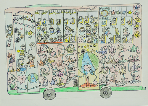 折り鶴の平和バス
