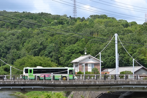 市内を走る市営バス 市内を走る市営バス
